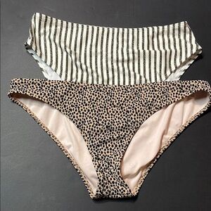 Cabana del Sol bundle of two women’s bikini bottoms Sz M
